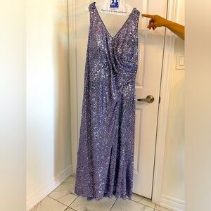Laura Size 20 purple sequin dress